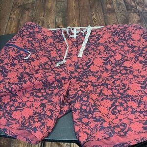 Patagonia Floral Red dark navy blue Swim Shorts board shorts 34 waist